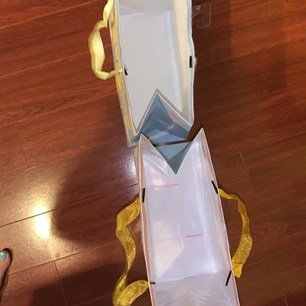 2 voila baby gift bags med size